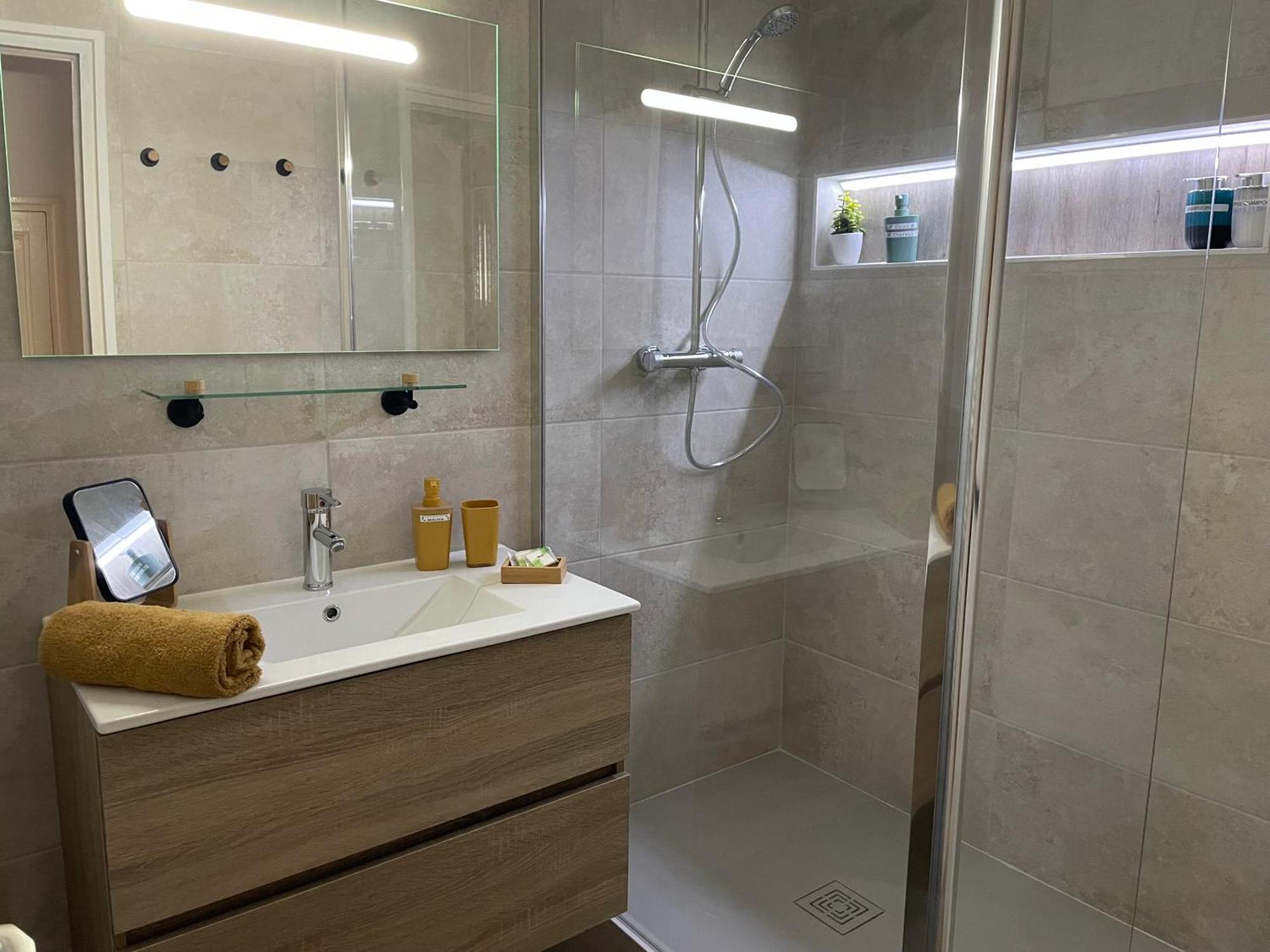 米洛T2 Plein Centre Au 1Er Etage Avec Parking Prive公寓 外观 照片